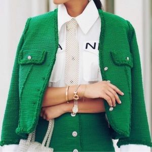 NWT RARE Luxury Minimalist Zara bloggers fav Tweed Fringe Jacket Jeweled Buttons